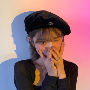 Femmes automne et hiver ré<span class=keywords><strong>seau</strong></span> rouge avec le même chapeau de <span class=keywords><strong>peintre</strong></span> commerce extérieur live spot petit vent parfumé velours béret - Product Image 4