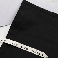 Recyclable grande toile poussière enveloppe rabat cadeau emballage sac Logo personnalisé toile vêtements sweats à capuche stockage sac à poussière avec ruban