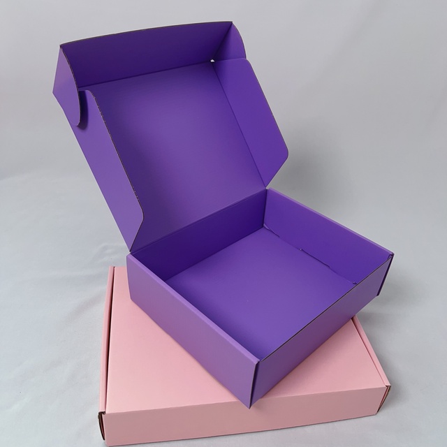 Customized Cosmetics & Garments Luxury Shipping Paper Box Corrugated Business Gift Packaging Eco-Friendly Box