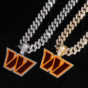 Collier Hip Hop avec pendentif lettre logo W des Washington Commanders, plaqué or 18 carats, style tendance et serti de pierres, chaîne maille cubaine, pour fans de la NFL - Product Image 2