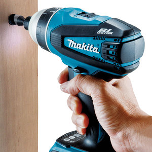 Atornillador de Impacto Inalámbrico Makita 18V con Batería de Litio Recargable DTP141Z (Unidad sin Accesorios) - Product Image 2
