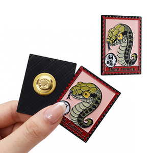 Pin <span class=keywords><strong>de</strong></span> Solapa Metálico con Ilustración <span class=keywords><strong>de</strong></span> Cobra Estilo Sello Vintage, Imán <span class=keywords><strong>de</strong></span> Aleación <span class=keywords><strong>de</strong></span> Zinc Esmaltado, Personalizado para Regalo y <span class=keywords><strong>Ropa</strong></span> - Product Image 1