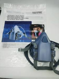 <span class=keywords><strong>Respirador</strong></span> de silicona de media cara con bolsa nueva 7502 con filtros dobles reemplazables <span class=keywords><strong>para</strong></span> <span class=keywords><strong>pintura</strong></span> en aerosol y productos químicos de barnizado - Product Image 3