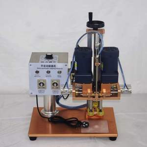 Máquina de tapado de tornillo neumática de escritorio semiautomática, botella pulverizadora de agua y bebida de vidrio, tapas de plástico - Product Image 2