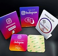 Étiquette autocollante personnalisable en plastique acrylique pour avis Google, carte de médias sociaux, plaque NFC pour entreprises