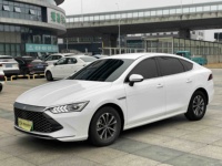 BYD Qin PLUS 2023 Champion Edition DMi 55KM Hybride Rechargeable Berline d'occasion