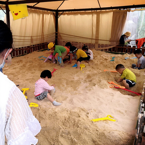 Jeu éducatif pour enfants, péillons de dinosaure dans le sable, - Product Image 2