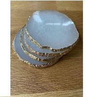 Sous-verre carré en résine fait main, exportateur indien, accessoire de protection de table moderne pour usage résidentiel, disponible à prix réduit