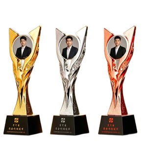 ถ้วยรางวัลคริสตัลรูปดาวเดี่ยวแบบกำหนดเองได้ สำหรับพิธีมอบรางวัลและงานที่ระลึก - Product Image 1