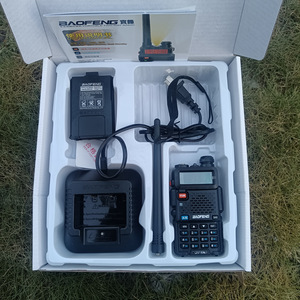 Radio bidirectionnelle Baofeng UV-5R VHF/UHF double bande avec batterie 2800 mAh, radio d'extérieur avec protection IP54 contre la poussière, communication longue portée - Product Image 5