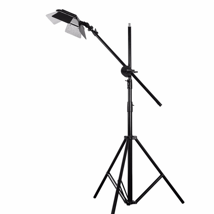 YONGNUO YN600L YN600 LED Video Light - 3200-5600K Studio Light