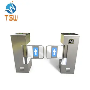 Automatische Swipe-Karten zugangs kontrolle für das Türeingangspass-System Swing Barrier Gate mit QR-Code-Lesegerät Speed Gate Access Control