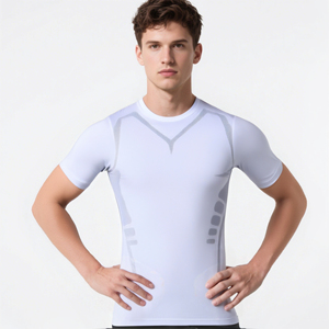 Venta al por mayor Plus Size Sportwear Hombres Tops Camisetas para Fitness Color sólido Manga corta Culturismo Ejercicio Gimnasio Hombres Active Tops - Product Image 1