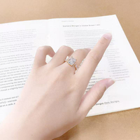 Anello in Argento 925 con Diamanti Creati in Laboratorio Taglio Principessa Ghiacciato Vintage in Oro Giallo 18K, Bracciali e Braccialetti con Diamanti, Gioielli da Sposa all'Ingrosso