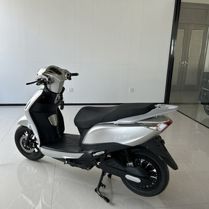 BWS Scooter <span class=keywords><strong>Essence</strong></span> Adulte Avec <span class=keywords><strong>Moto</strong></span> Électrique Pas Cher 1000W 1500W 2000W <span class=keywords><strong>Moto</strong></span> Scooter Cyclomoteur CKD SKD - Product Image 5