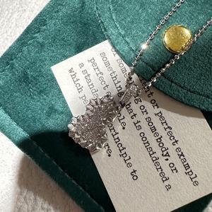 S925 Sterling Silver High-End Necklace with Sparkling Pearl Chain <b>Retro</b> Small <b>Light</b> <b>Bulb</b> Design Strong <b>Light</b> Pearl Niche - Product Image 5