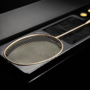 Raquette de badminton de formation légère, de luxe, de haute qualité, entièrement en fibre de carbone, petite, noire, fabriquée en Chine - Product Image 2