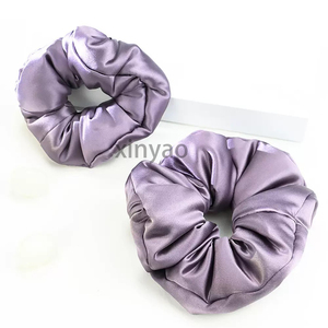 Logo personalizzato 100% <span class=keywords><strong>di</strong></span> seta <span class=keywords><strong>di</strong></span> gelso cuscino per capelli per donne <span class=keywords><strong>ragazza</strong></span> Memory Foam riempimento capelli spessi titolari <span class=keywords><strong>di</strong></span> coda <span class=keywords><strong>di</strong></span> cavallo - Product Image 5