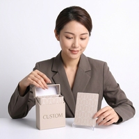 Jeu de cartes à jouer personnalisées, durables, brillantes et imprimées, avec boîte, pour divertissement ou cadeau