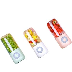 Mini-mixeur électrique portable 400 ml avec 6 lames, rechargeable par USB, pour usage extérieur et en voiture - Product Image 1