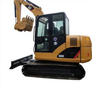 รถขุดขนาดเล็กมือสอง รุ่น 306D ขนาด 6 ตัน ปี 2023 พร้อมมอเตอร์และเกียร์ รับประกัน 6 เดือน ได้รับการรับรองมาตรฐาน CE/EPa - Product Image 1