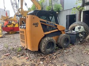 รถตักล้อยาง 440 HD Skid Steer Loader รับน้ำหนักได้ 4 ตัน รุ่นปี 2020 เครื่องยนต์ Cummins ชิ้นส่วนหลักมือสอง - Product Image 3