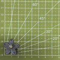 ZSY Têtes de fleurs artificielles miniatures à coudre, faites à la main, 2-3 cm, couleurs assorties, 50 pièces par sac, patchs de fleurs en feutre simulées
