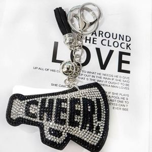 Porte-clés Mégaphone Bling Cheerleading avec Pompon Popcorn, Diamants Scintillants et Trompette, pour Équipe, Superfan et Fanfare - Product Image 4