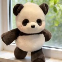 Peluche Panda Marron et Noir, Jouet en Peluche Doux, Visage Rond, Jambes Longues, pour Chambre d'Enfant, Crèche, Cadeau, Vente au Détail et en Gros