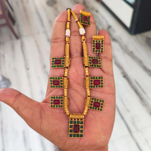 Juego de Collar de Piedra Pota Mate Tradicional Jewel Emarket -12731587GR - Product Image 1