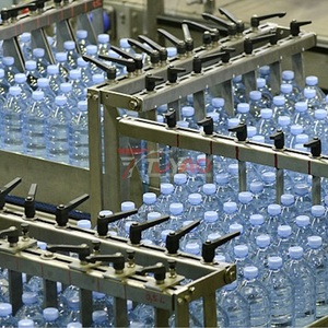 Hiệu quả cao hoàn toàn tự động Pet nhựa nước đóng chai 3-in-1 rửa, làm đầy và đóng nắp Thiết bị dây chuyền sản xuất - Product Image 1