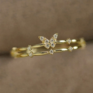 Anello a Doppio Strato con Zirconi a Farfalla per Donne, Gioiello da Dito Elegante e alla Moda - Product Image 1