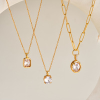 Colliers délicats géométriques ronds et carrés avec breloques en strass plaqués or, bijoux étincelants de qualité supérieure, vente en gros TGXL15359
