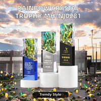 Rainbow Crystal Glass Plaque Trophy mit klarer blauer schwarzer Basis Andere Crystal Crafts-Produkt kategorie