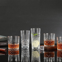 Gobelet en verre de style rond personnalisable de 330ml verres en verre personnalisés à la mode pour le logo de camping acceptable