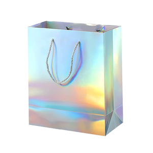 Petit <span class=keywords><strong>sac</strong></span> en <span class=keywords><strong>papier</strong></span> holographique avec logo de remerciement personnalisé, emballage cadeau en carton <span class=keywords><strong>brillant</strong></span>, accessoire pour les magasins, sacs spéciaux, pour les boutique - Product Image 2