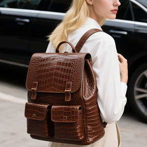 <span class=keywords><strong>Zaino</strong></span> in vera pelle di alta qualità resistente marrone pelle di coccodrillo borsa produttore personalizzato <span class=keywords><strong>donna</strong></span> <span class=keywords><strong>grande</strong></span> <span class=keywords><strong>zaino</strong></span> da viaggio - Product Image 5