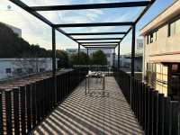 Conteneur maritime préfabriqué en acier de 20FT 40FT pour OEM ODM, idéal pour café, restaurant, bar, cuisine - Durable et résistant au feu