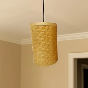 Lámpara Colgante Moderna de Bambú con Textura Artesanal, Lámpara de Techo Natural de la India - Product Image 3