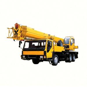 Grue sur camion QY25K5C, capacité de levage de 25 tonnes, flèche hydraulique mobile en U à 5 sections de 41 m, haute stabilité, prête à être expédiée - Product Image 5