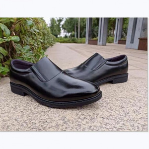 Chaussures habillées en cuir pour hommes, noires, à enfiler, pour le bureau, printemps-automne, en cuir de vachette - Product Image 3