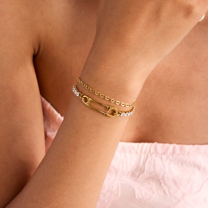 Bracelet en acier inoxydable avec chaîne en zircon blanc, design trombone, double couche, bijoux dorés - Product Image 4