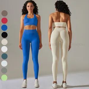 All'ingrosso Scrunch Butt Leggings e allenamento Halter Neck reggiseno sportivo 2 pezzi Set Backless abbigliamento donna Set Yoga personalizzato per le donne