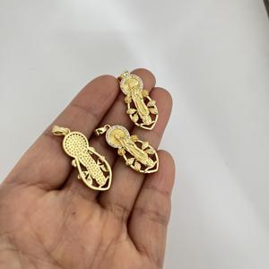 पुष्प ओपनवर्क हमारी महिला गुडालुप पेलेंट हालो सीज़ कैथोलिक आकर्षण धर्म गहने - Product Image 2