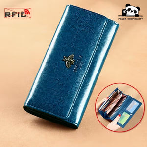 Кошелек женский длинный из натуральной кожи Panda Hospitality большой вместимости с интегрированным картхолдером, защитой RFID и от скимминга - Product Image 4