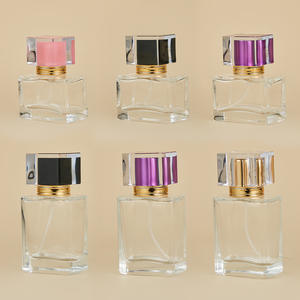 Botella de perfume cuadrada de vidrio de 30ml 50ml con atomizador, tapa de rosca de 15 dientes, base gruesa, botella cosmética recargable vacía, en stock. - Product Image 1