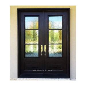 Portes <span class=keywords><strong>d</strong></span>'<span class=keywords><strong>entrée</strong></span> doubles en fer forgé sur mesure de haute qualité avec fibre de verre pour la sécurité de l'<span class=keywords><strong>entrée</strong></span> principale des villas et des maisons - Vente chaude - Product Image 2