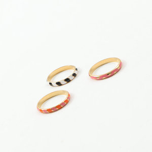 Anillos de Dedo Modernos de Acero Inoxidable con Baño de Oro y Esmalte de Colores para Mujer - Product Image 5