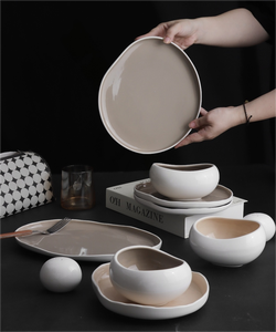 Juego de Vajilla de Porcelana Blanca de Alta Calidad, Estilo Francés, con Exterior Blanco e Interior Gris, Platos Principales Disponibles a Precios de Mayoreo - Product Image 1