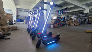 Patinete Rectangular para Niños, Patinete Infantil Tipo Vespa, Patinete Eléctrico con Batería, Patinete Tipo Maleta para Niños - Product Image 5